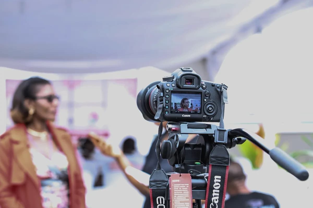 Filming an authentic customer video testimonial — DCAST